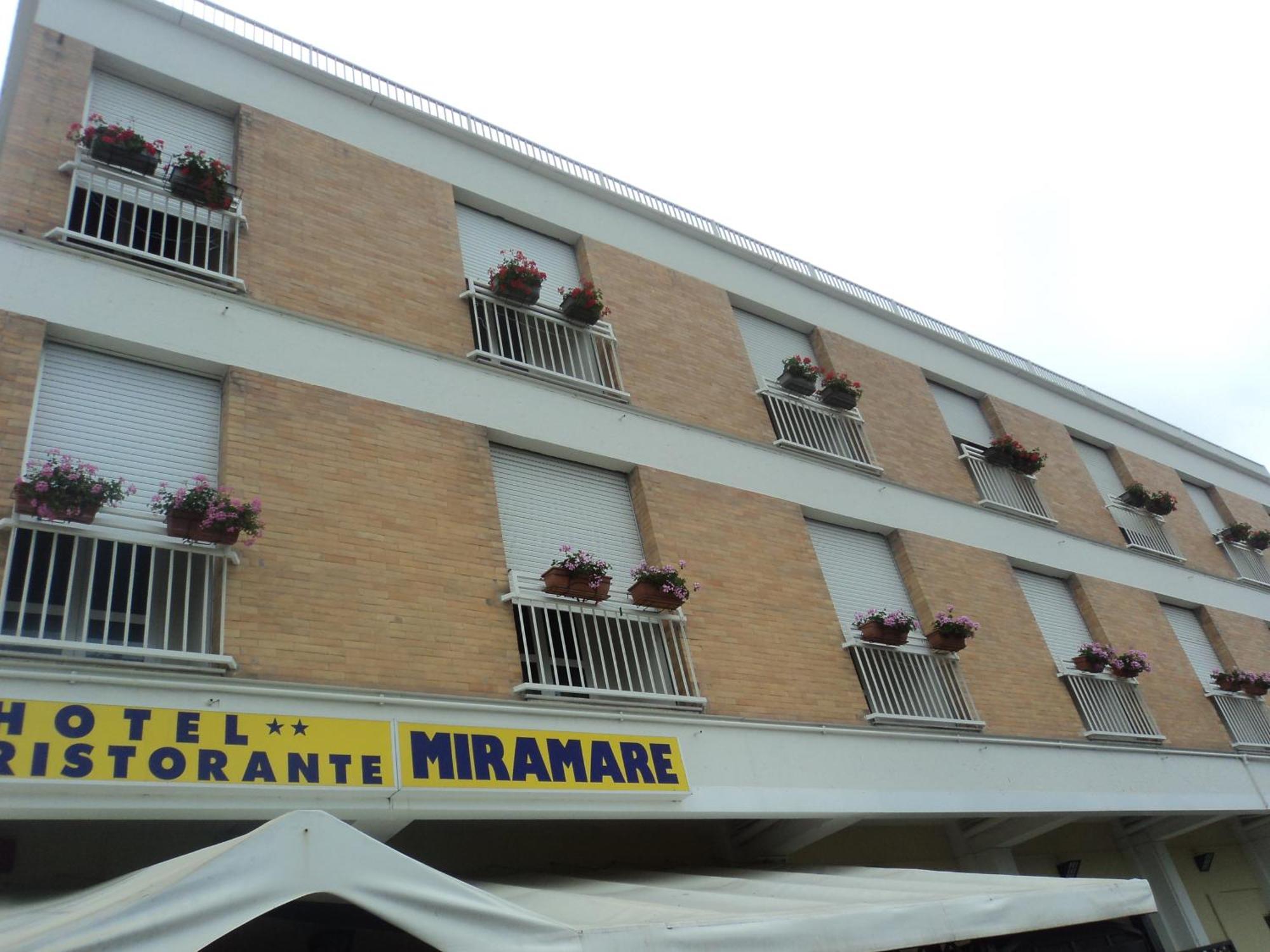 Hotel Ristorante Miramare Pesaro Ngoại thất bức ảnh